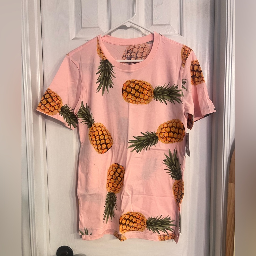 NWT Pineapple Mens T-Shirt Size XS